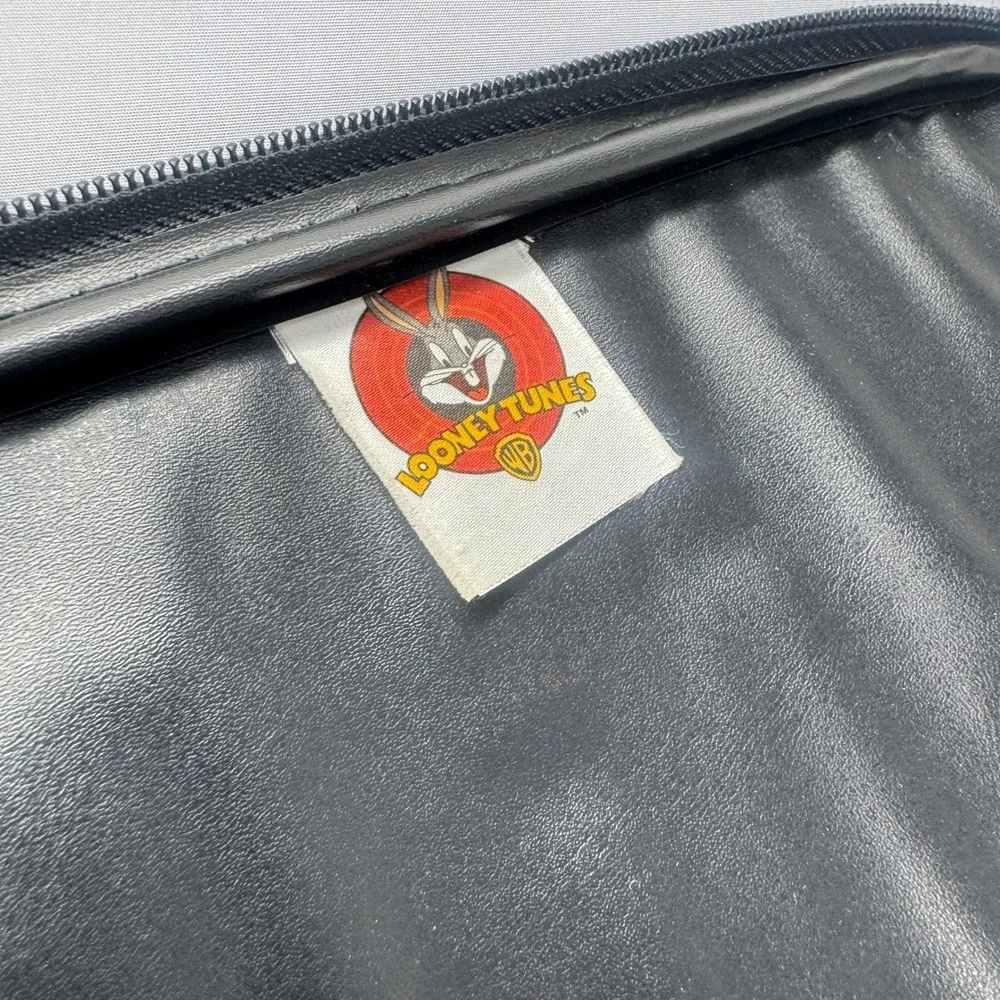 Vintage Looney‎ Tunes Tweety Bird Luggage Cary On Travel Bag Rolling Suitcase